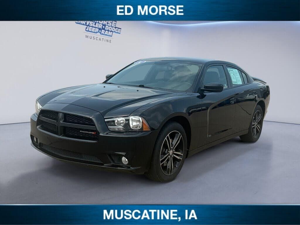 2014 Dodge Charger SXT — photo 1 of 1