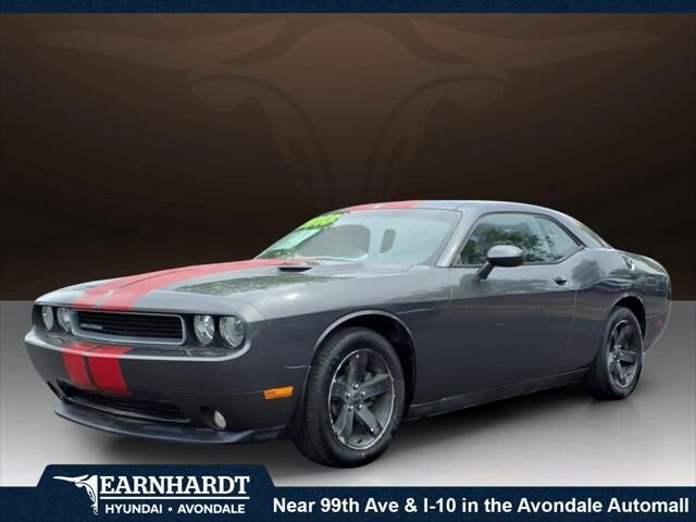2013 Dodge Challenger SXT Plus — photo 1 of 13