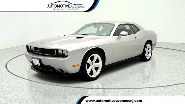 2013 Dodge Challenger SXT