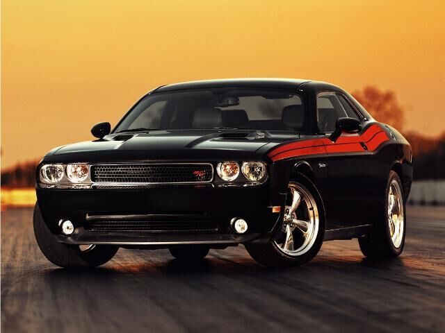 2014 Dodge Challenger R/T — photo 1 of 13