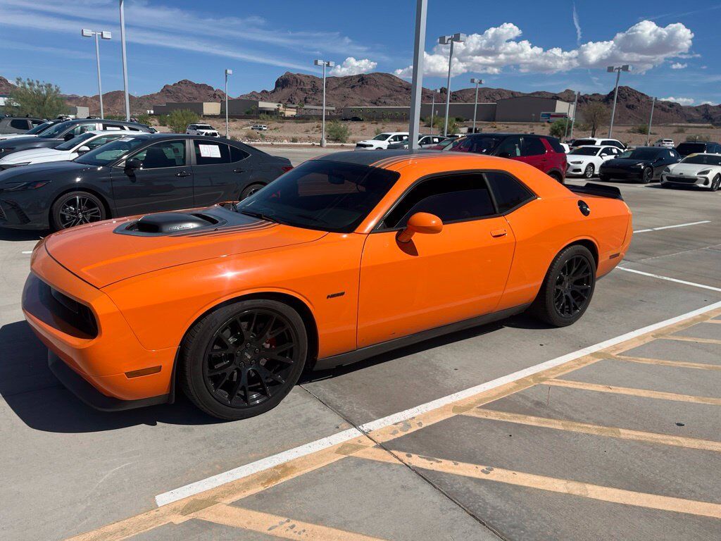 2014 Dodge Challenger R/T Shaker — photo 1 of 2
