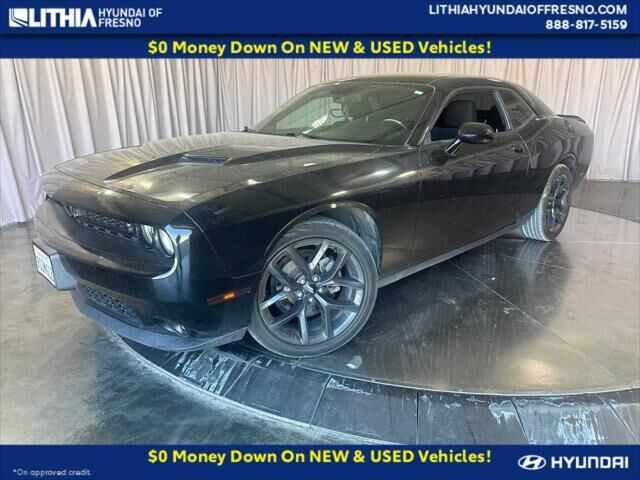 2019 Dodge Challenger SXT — photo 1 of 13