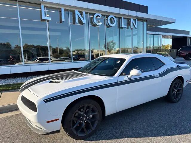 2023 Dodge Challenger SXT