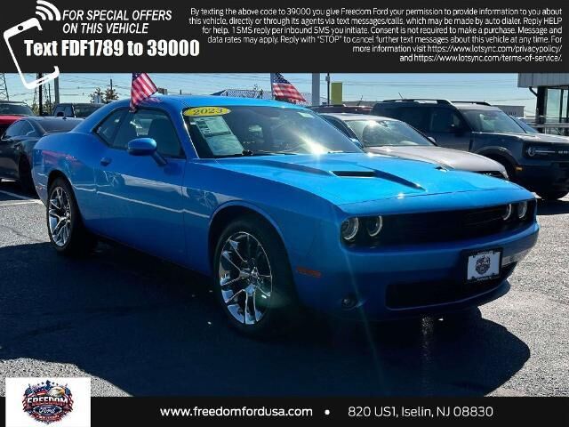 2023 Dodge Challenger SXT