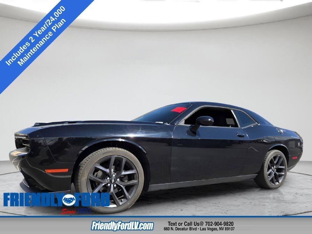 2019 Dodge Challenger SXT — photo 1 of 1