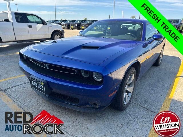 2022 Dodge Challenger SXT