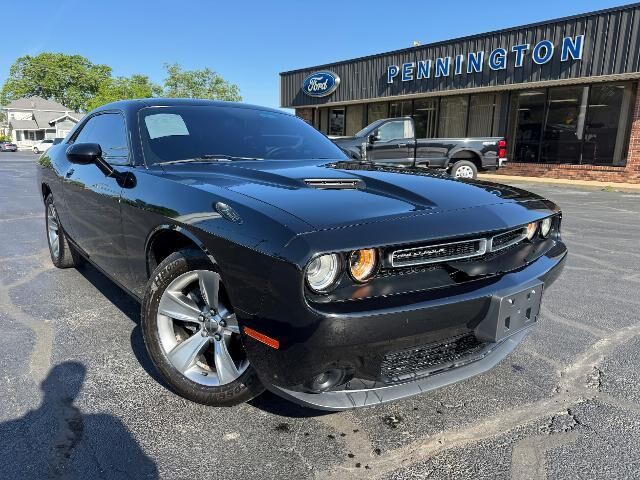 2015 Dodge Challenger SXT