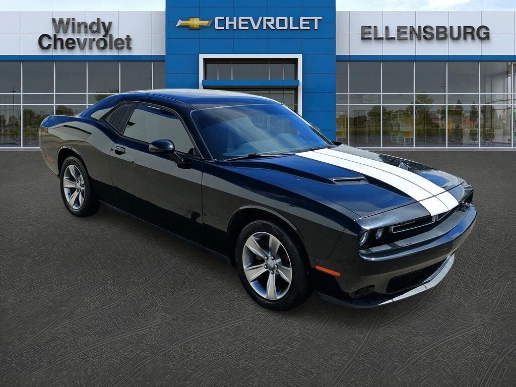 2016 Dodge Challenger SXT — photo 1 of 65