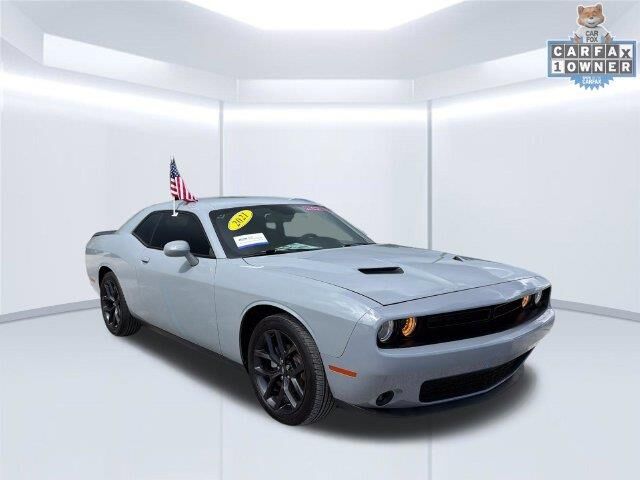 2021 Dodge Challenger SXT