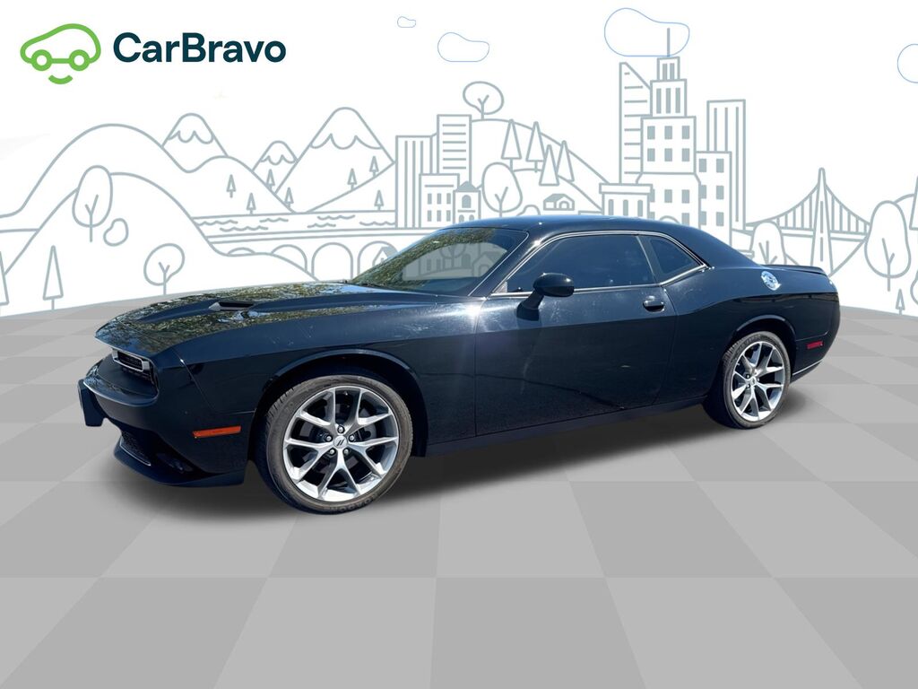 2023 Dodge Challenger SXT — photo 1 of 7