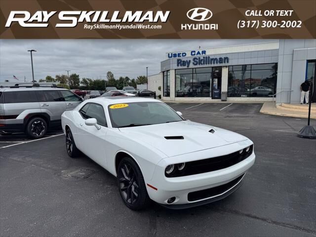 2023 Dodge Challenger SXT — photo 1 of 13