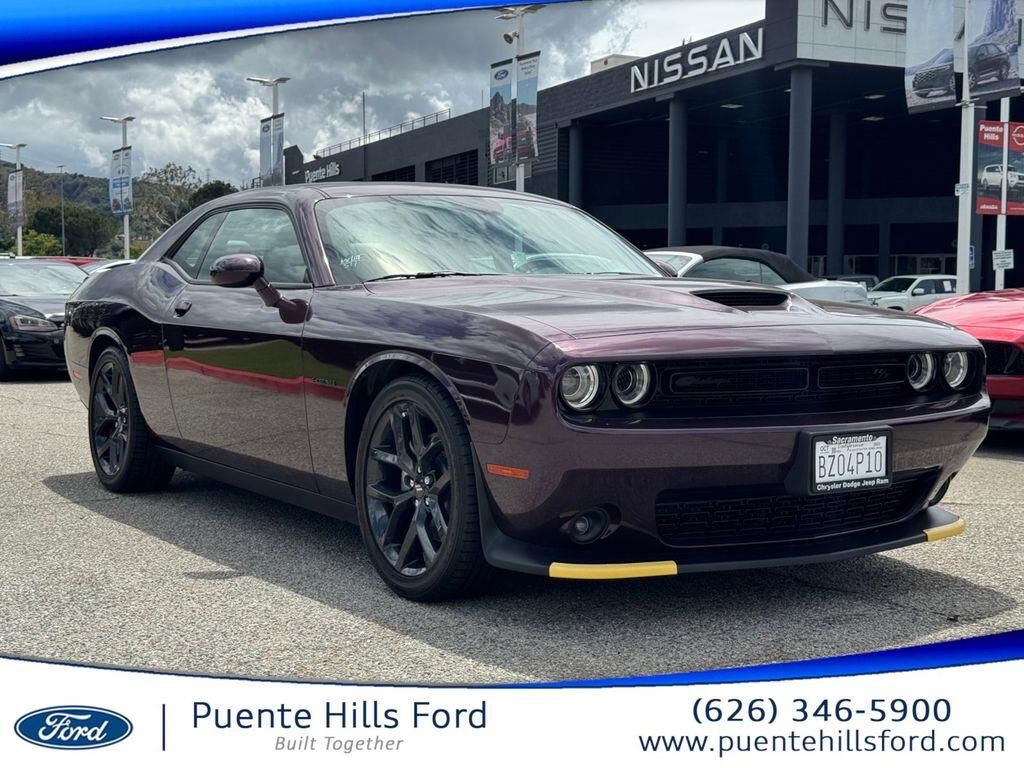 2022 Dodge Challenger R/T — photo 1 of 1