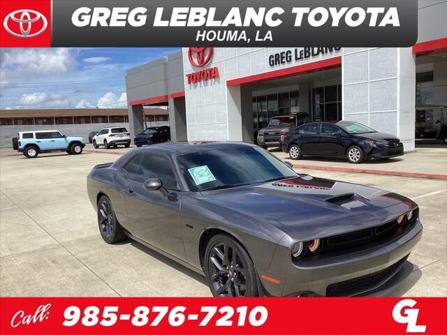 2023 Dodge Challenger R/T — photo 1 of 13
