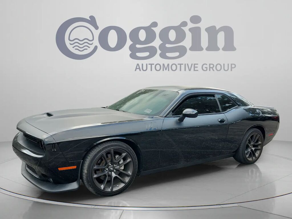 2021 Dodge Challenger R/T — photo 1 of 13