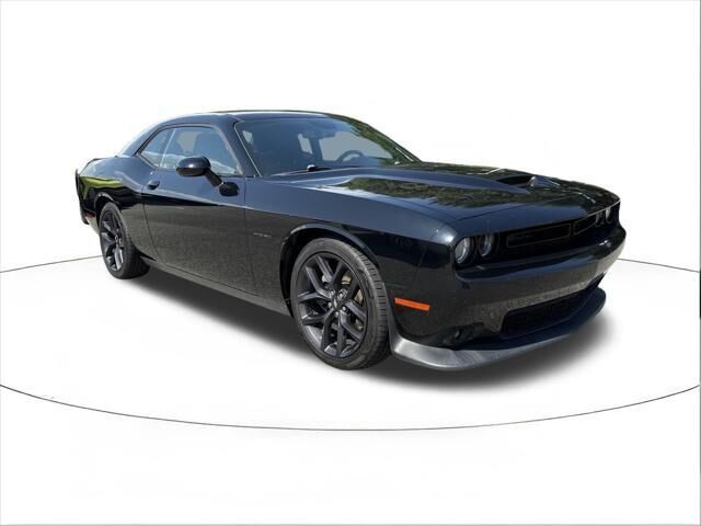 2020 Dodge Challenger R/T — photo 1 of 18