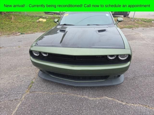 2020 Dodge Challenger R/T — photo 1 of 13