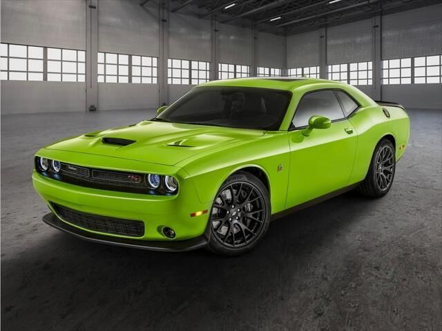 2023 Dodge Challenger R/T — photo 1 of 27