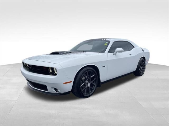 2016 Dodge Challenger R/T Plus Shaker