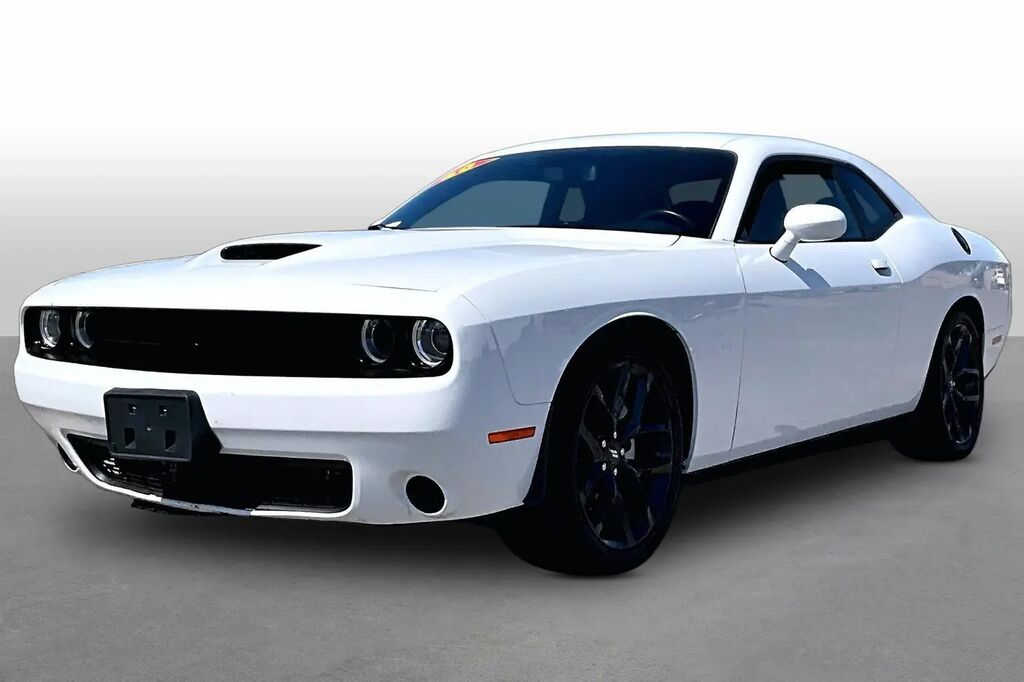 2020 Dodge Challenger R/T — photo 1 of 13