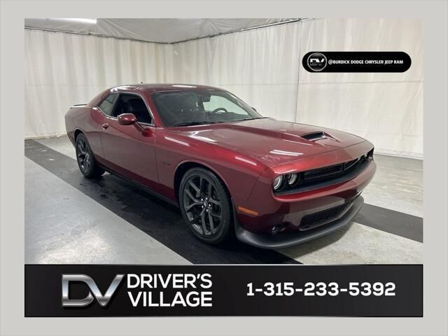 2022 Dodge Challenger R/T — photo 1 of 13