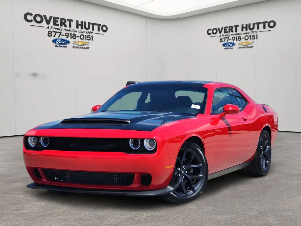 2020 Dodge Challenger R/T — photo 1 of 14