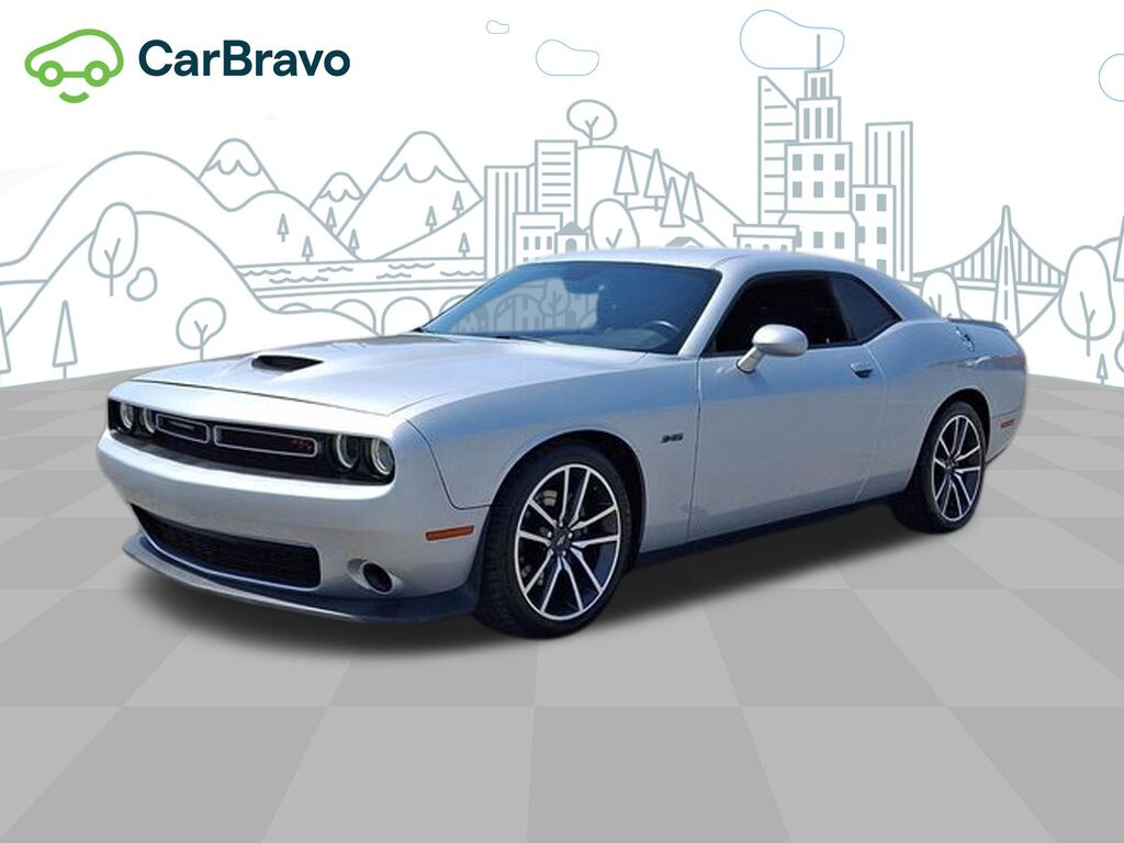 2023 Dodge Challenger R/T — photo 1 of 6