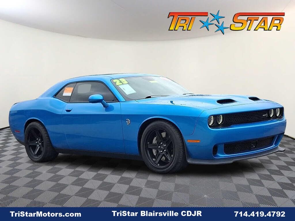 2023 Dodge Challenger SRT Hellcat Jailbreak — photo 1 of 1
