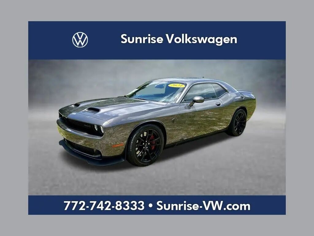 2023 Dodge Challenger SRT Hellcat Jailbreak — photo 1 of 14