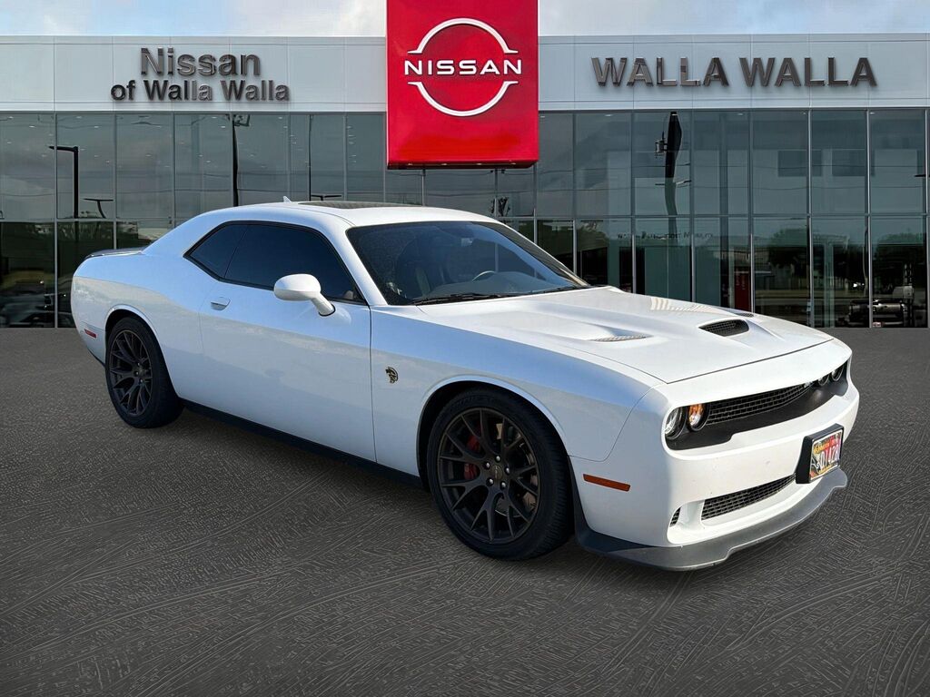 2016 Dodge Challenger SRT Hellcat — photo 1 of 13