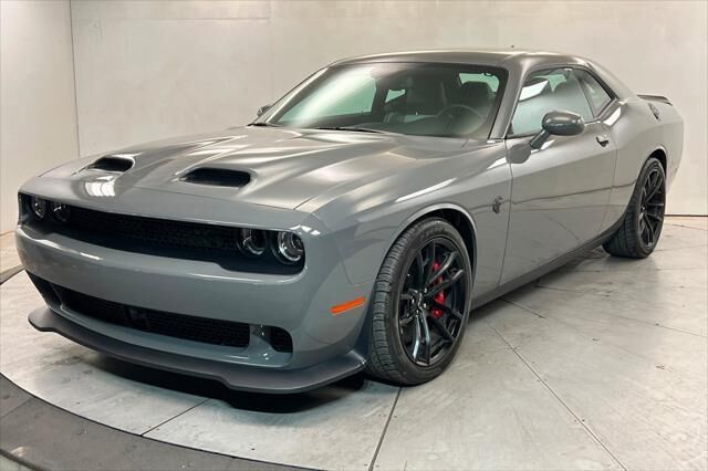2023 Dodge Challenger SRT Hellcat Jailbreak — photo 1 of 13