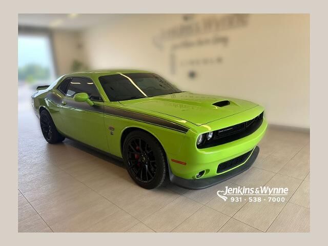 2015 Dodge Challenger SRT 392 — photo 1 of 26