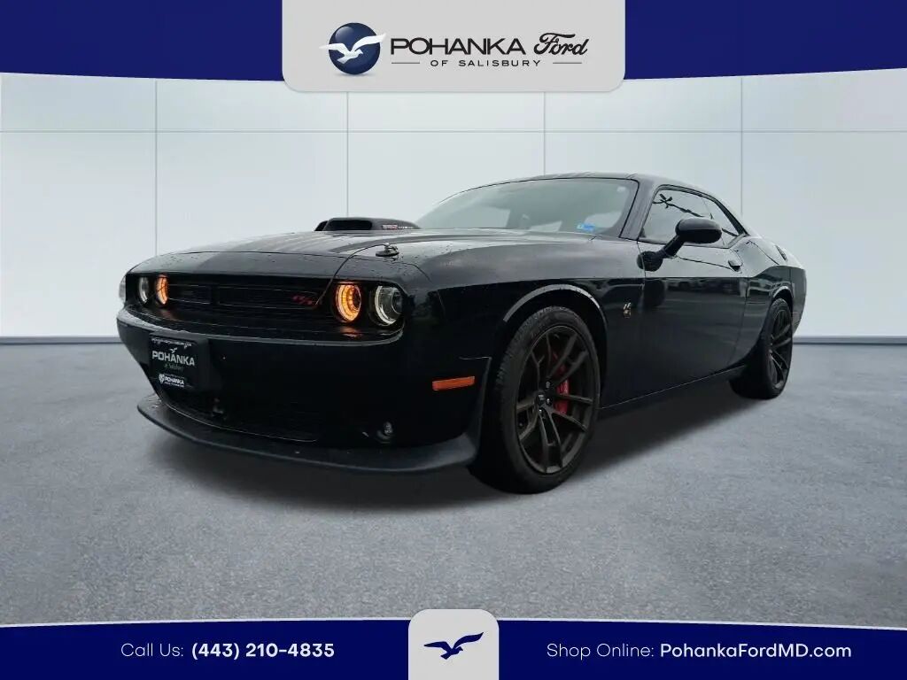 2023 Dodge Challenger R/T Scat Pack — photo 1 of 39