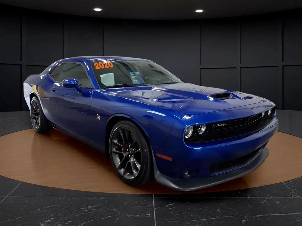 2020 Dodge Challenger R/T Scat Pack — photo 1 of 13