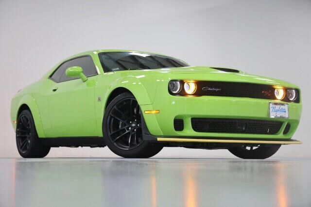 2023 Dodge Challenger R/T Scat Pack — photo 1 of 6