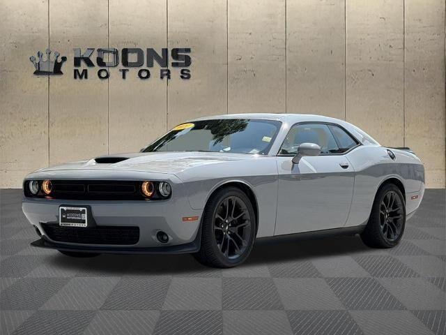 2021 Dodge Challenger R/T Scat Pack — photo 1 of 26