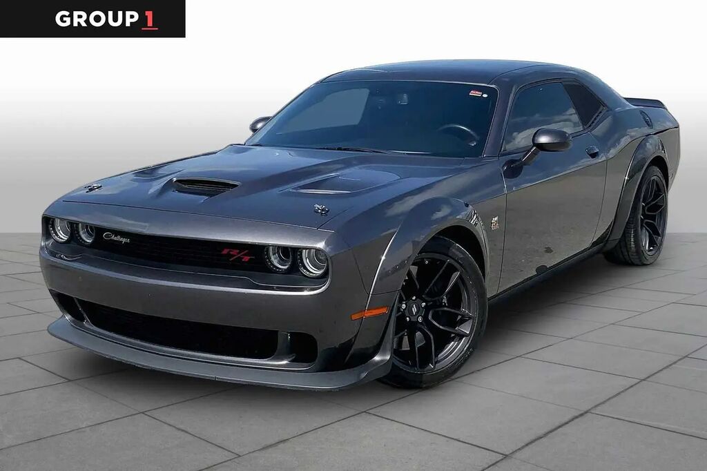2021 Dodge Challenger R/T Scat Pack — photo 1 of 12