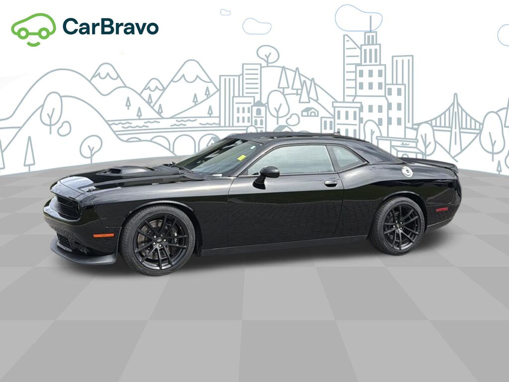 2022 Dodge Challenger R/T Scat Pack — photo 1 of 7