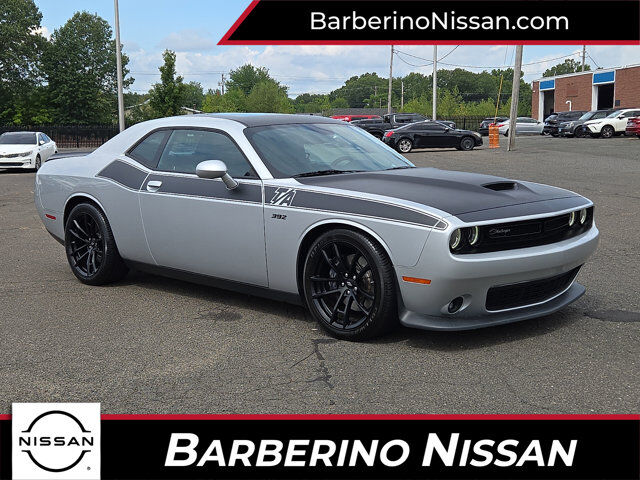 2023 Dodge Challenger R/T Scat Pack — photo 1 of 13