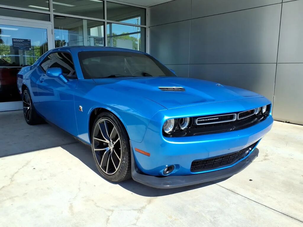2018 Dodge Challenger R/T Scat Pack — photo 1 of 13