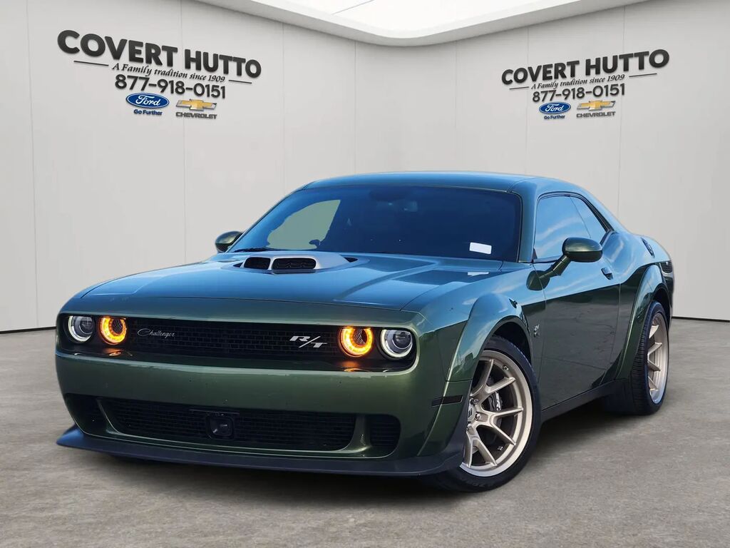 2023 Dodge Challenger R/T Scat Pack — photo 1 of 13