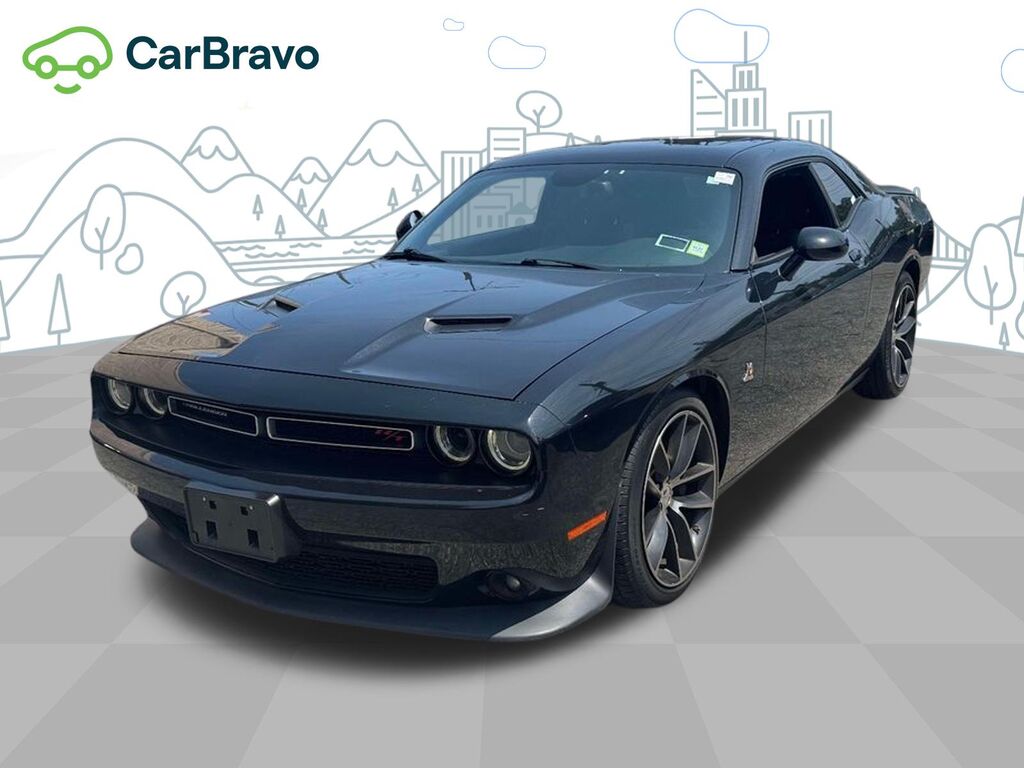 2015 Dodge Challenger R/T Scat Pack — photo 1 of 6