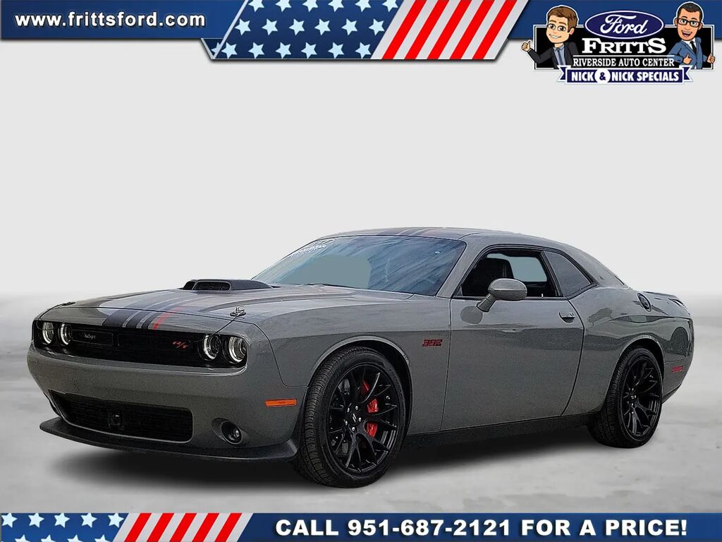 2023 Dodge Challenger R/T Scat Pack — photo 1 of 13