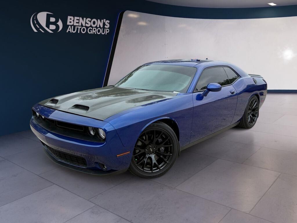 2021 Dodge Challenger R/T Scat Pack — photo 1 of 13