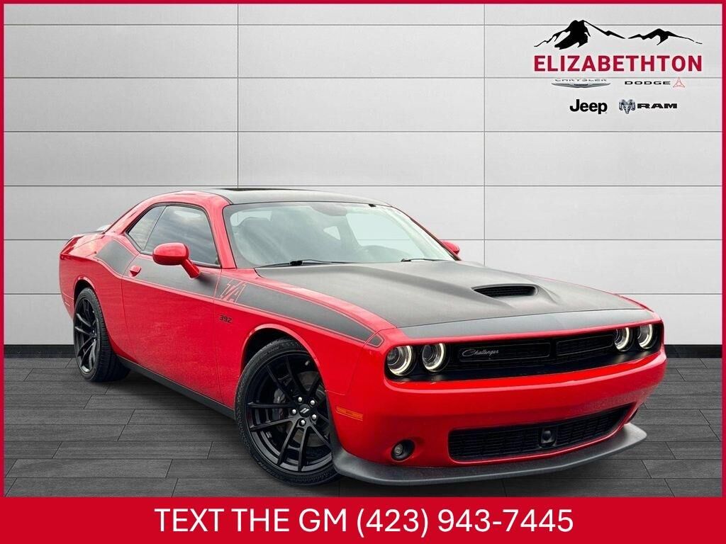 2023 Dodge Challenger R/T Scat Pack — photo 1 of 13