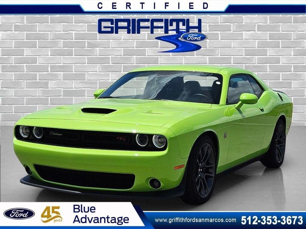 2023 Dodge Challenger R/T Scat Pack — photo 1 of 1