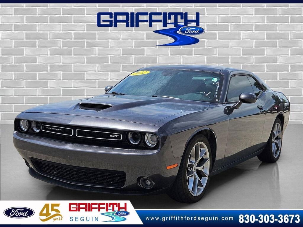 2022 Dodge Challenger GT — photo 1 of 2