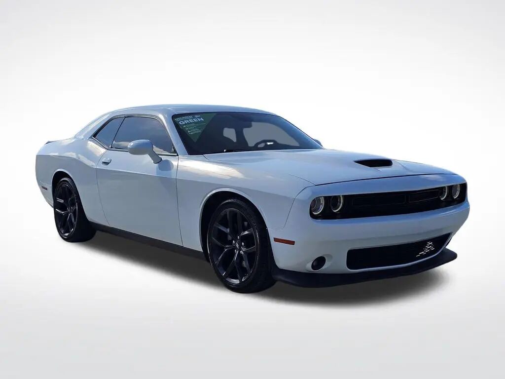 2022 Dodge Challenger GT — photo 1 of 6