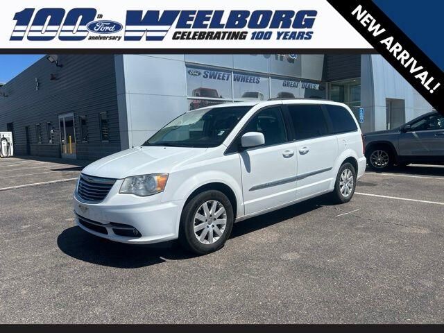 2014 Chrysler Town and Country Touring