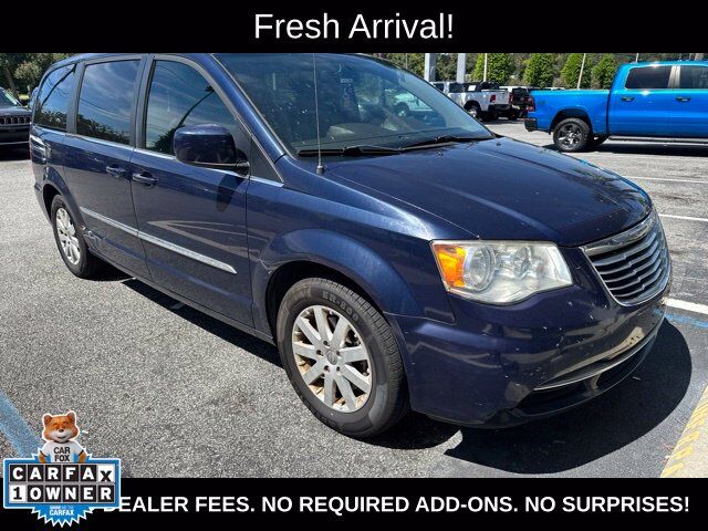 2015 Chrysler Town & Country Touring
