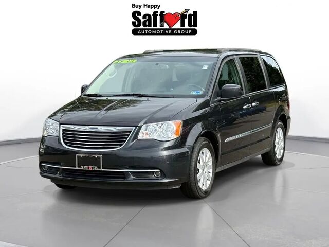 2016 Chrysler Town and Country Touring